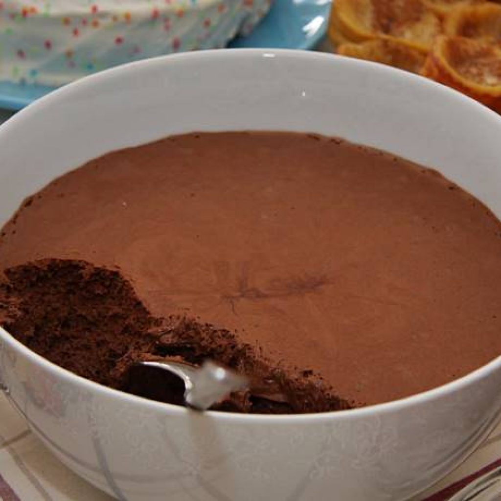 Mousse De Chocolate Caseira FÁcil De Fazer Sobremesas De Portugal 8681