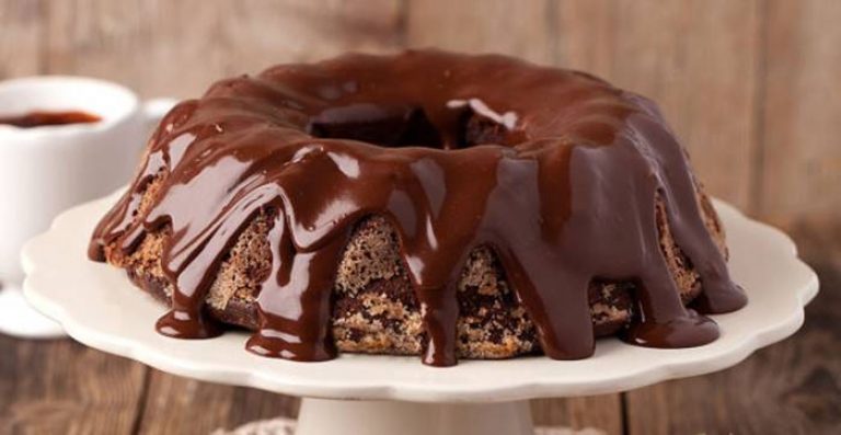 Bolo De Chocolate - Sobremesas De Portugal